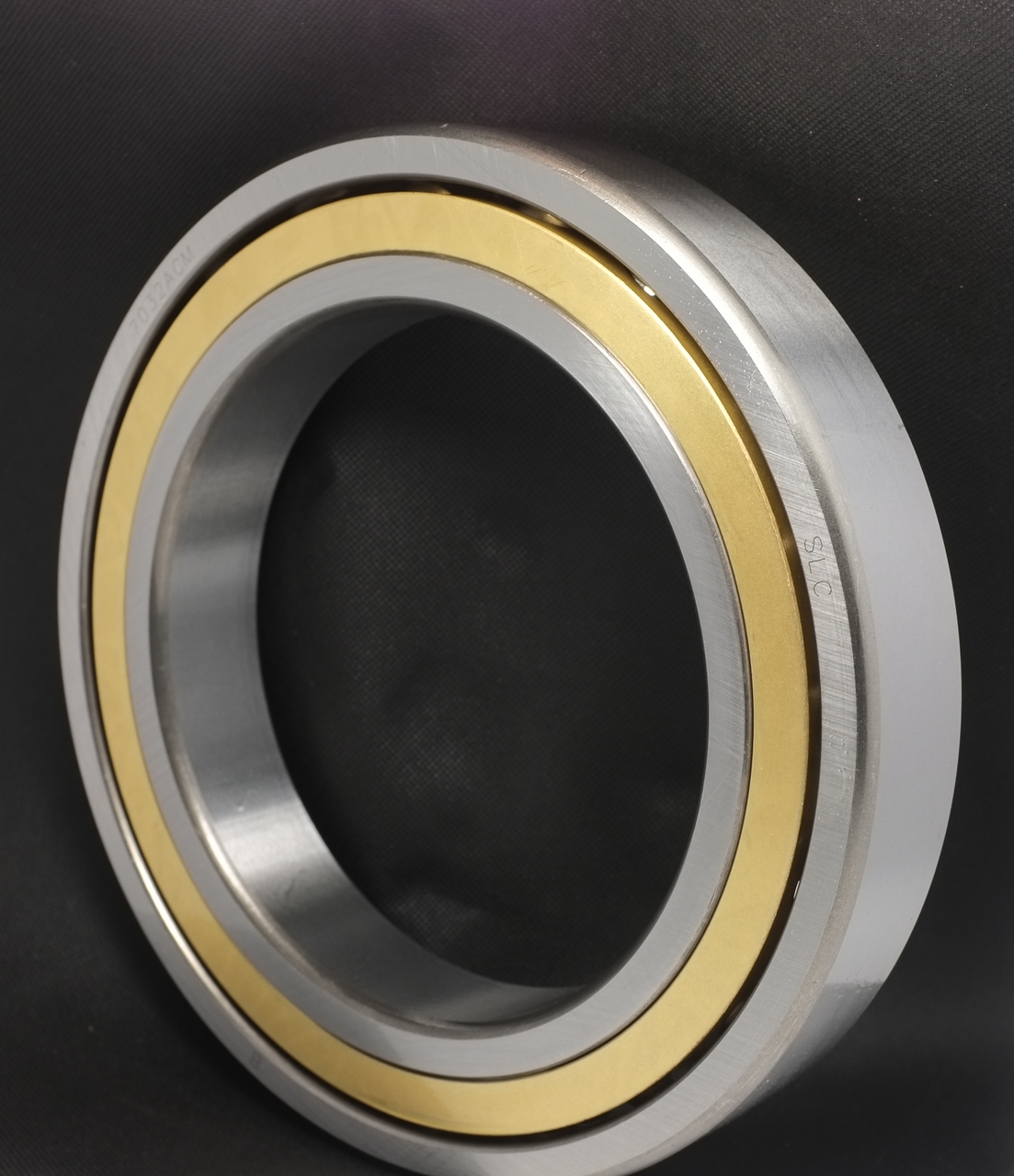 7032ACM/P4軸承，單列角接觸球軸承